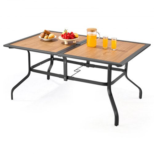 Matbord för utomhusbruk, 150 cm långt rektangulärt bistrobord i träliknande stål för 4-6 personer, med 38 mm paraplyhål, stora vädertåliga möbler för gräsmatta/veranda, brunt
